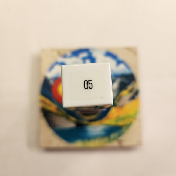 Maybelline Super Stay Liquid Concealer  - 05 - Picture 6 of 9